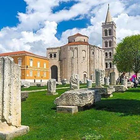 Rustica With Exclusive Pool Use Zadar