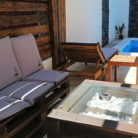 Hotel Rustica With Exclusive Pool Use 5*
