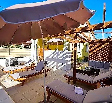 Rustica With Exclusive Pool Use Zadar